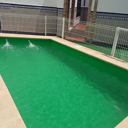 El Patio De La Piscina Apartment Cordoba Luaran gambar